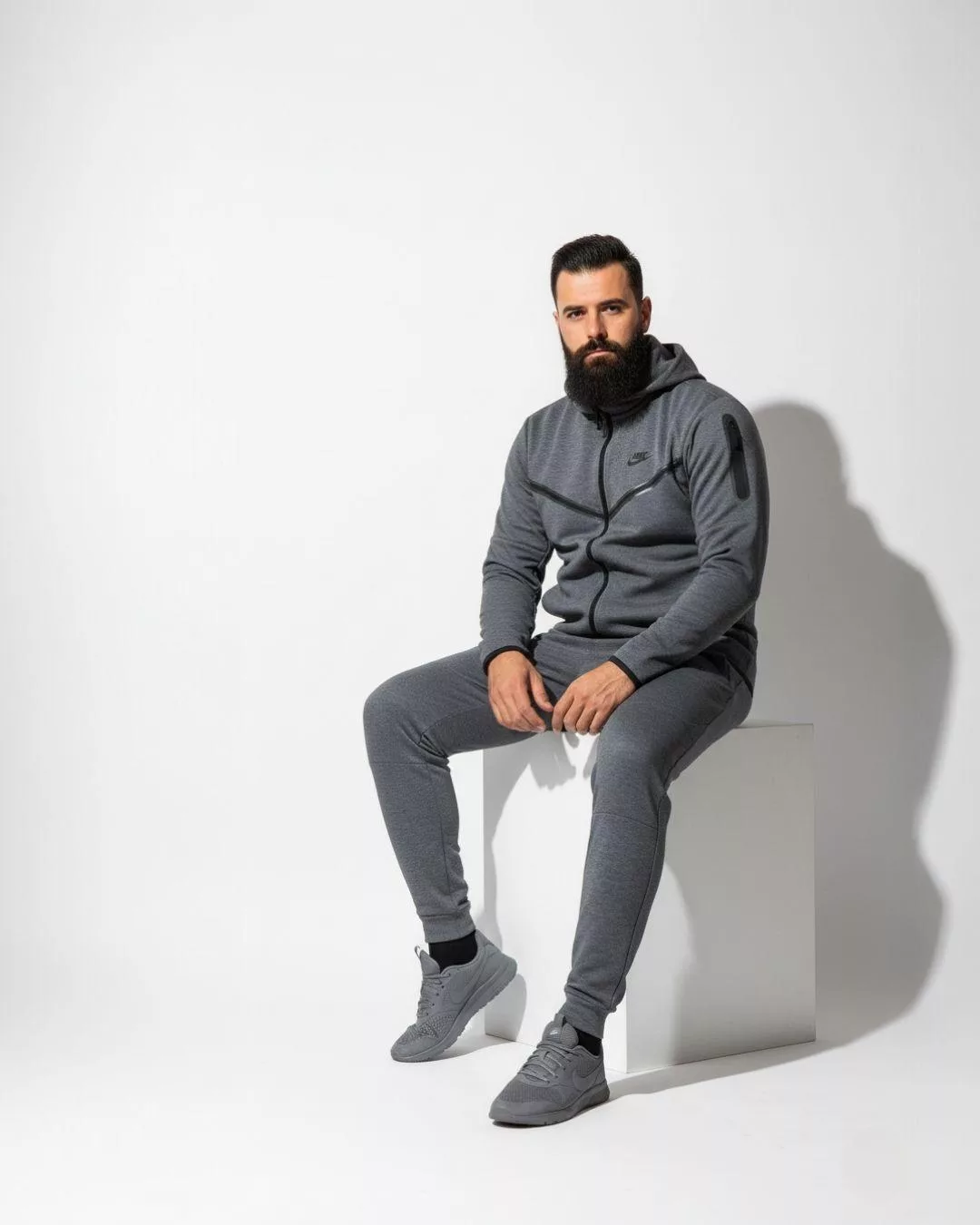 SPORTSWEAR TECH FLEECE muška trenerka sa kapuljačom - tamno siva