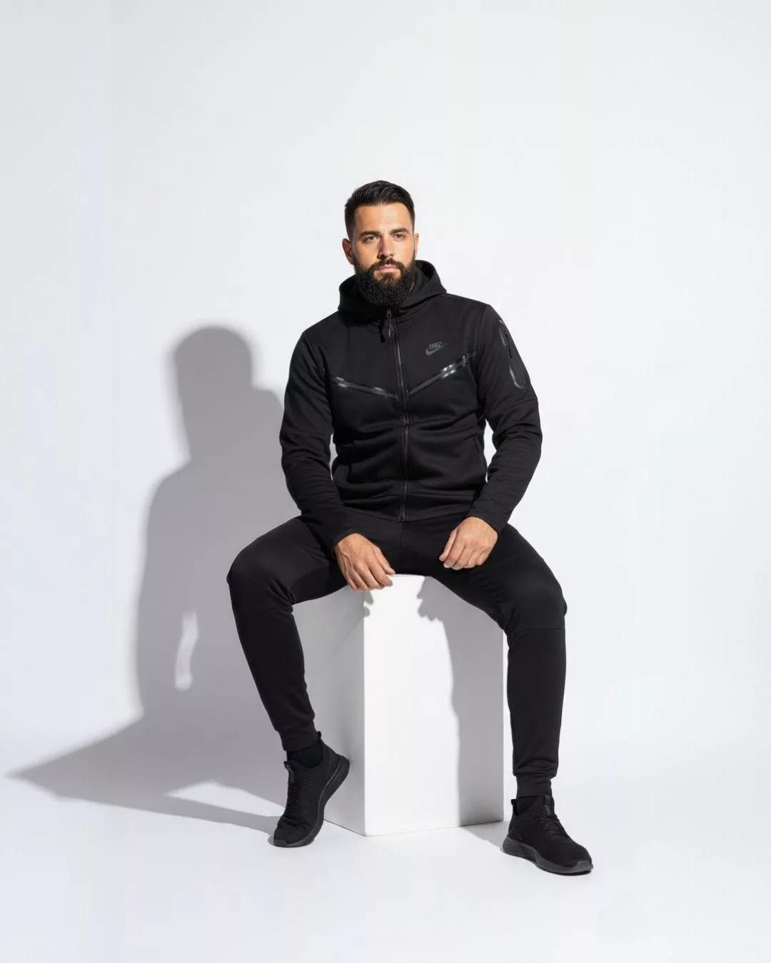 SPORTSWEAR TECH FLEECE muška trenerka sa kapuljačom - crna