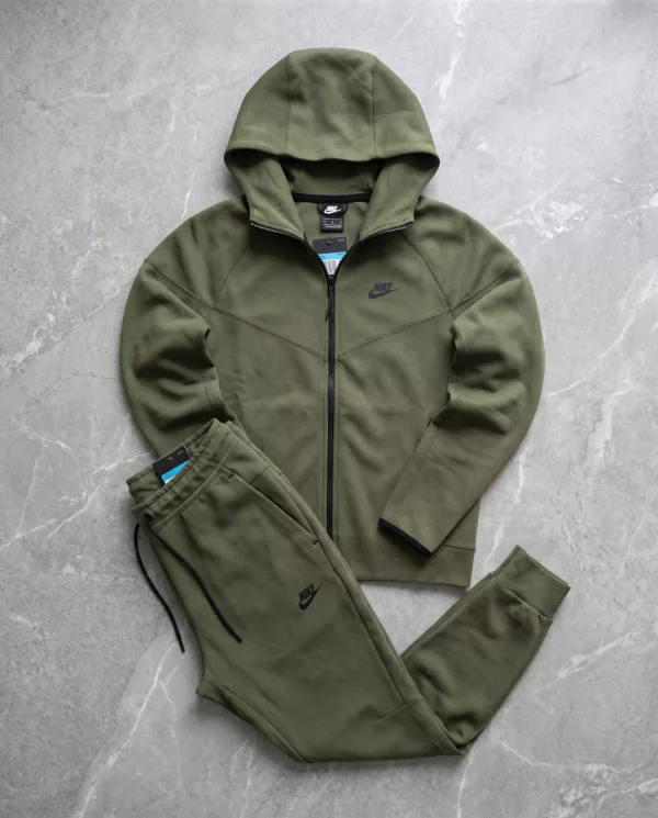 Nike Tech Fleece maslinasto zelena